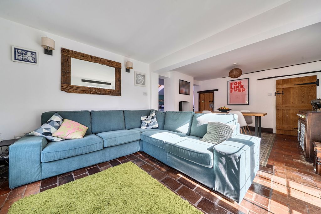 Property photo 1 of 18 1442743-5-69De93E...