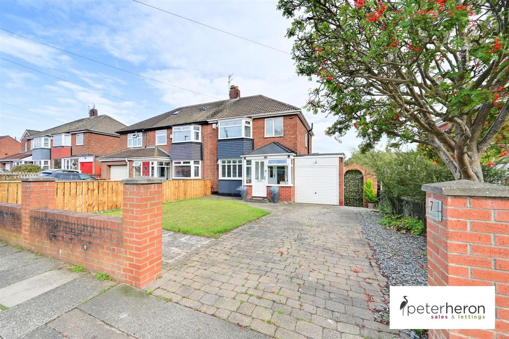 Property photo 1 of 24