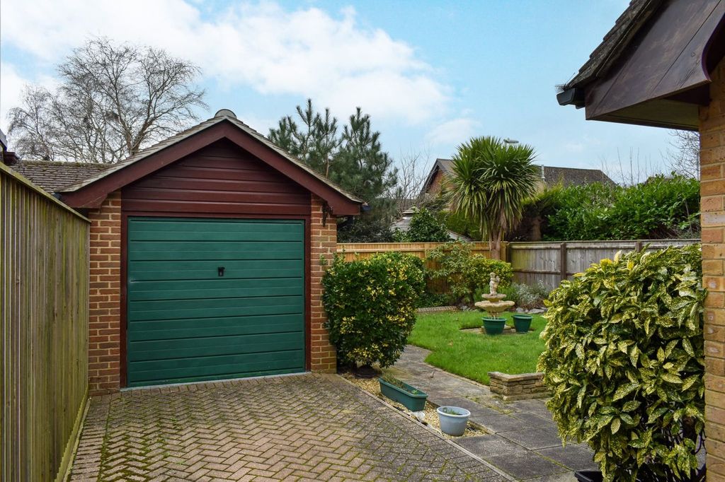 Property photo 3 of 14