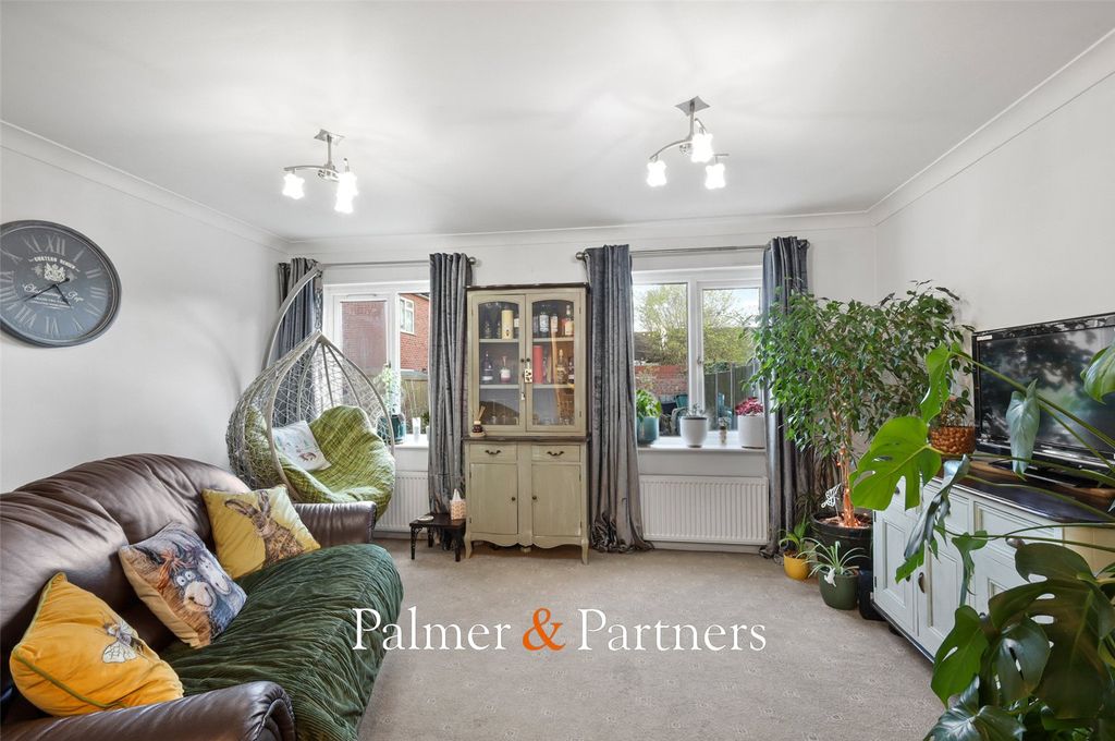 Property photo 3 of 24 Picture No. 18