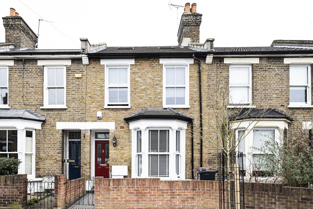 Property photo 1 of 13