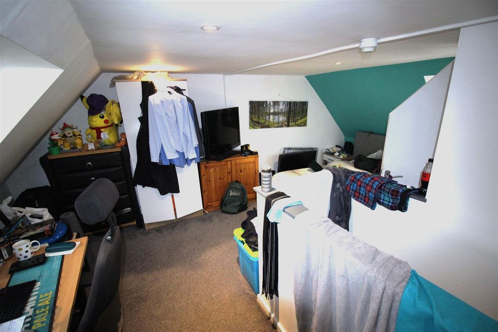Property photo 3 of 12 Img_0829.Jpg