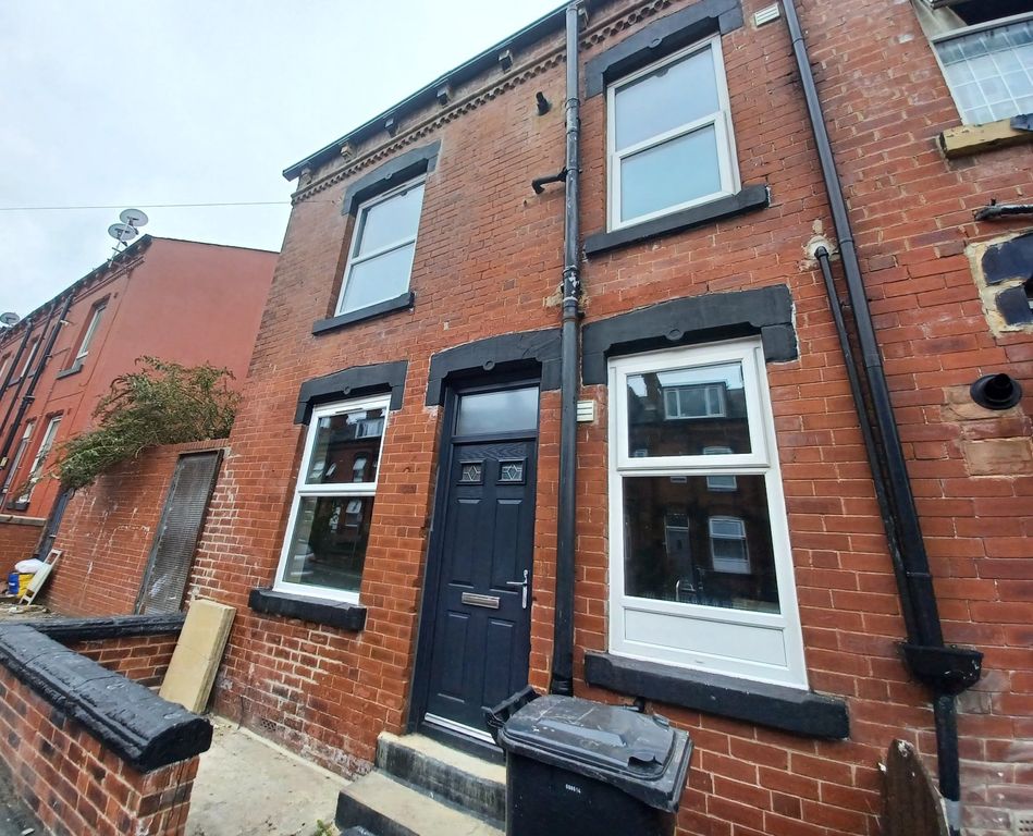 Property photo 2 of 14 Picture No. 02