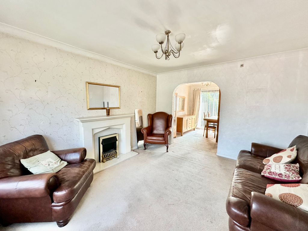 Property photo 2 of 15 Img_6281