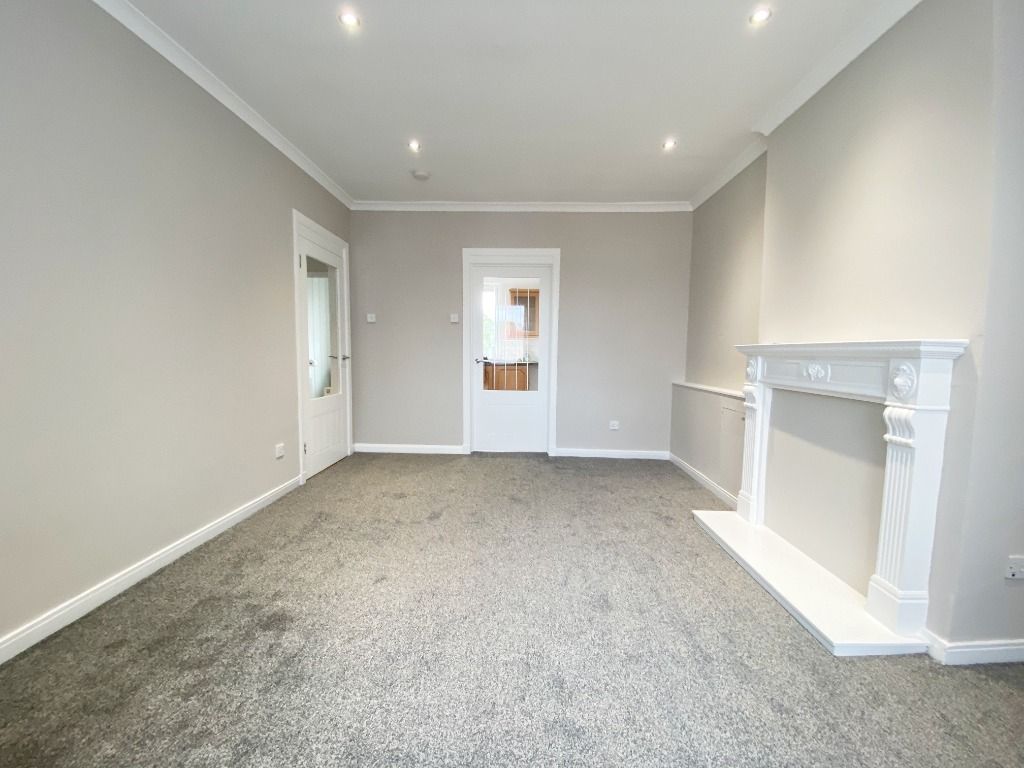 Property photo 3 of 11 Photo 3