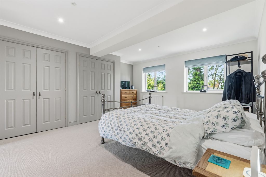 Additional image 16 of 5 bed detached house for saleMill Close, Peakirk, Peterborough PE6