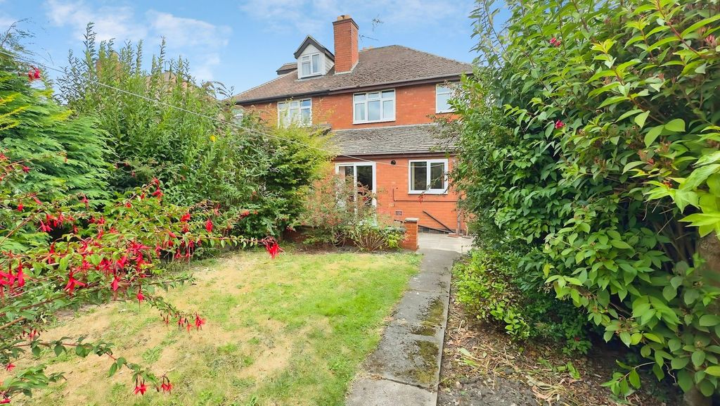 Property photo 2 of 19