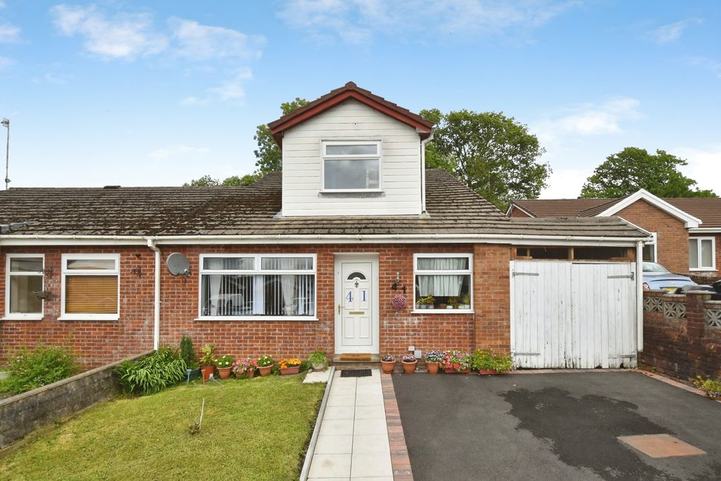 Property photo 1 of 20 Pbox-Img.Jpg