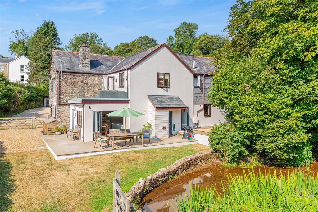 Property photo 1 of 50 A04 - East Allington, Lower Norton Barn - 260724.J