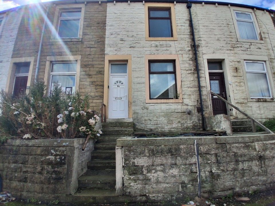 Property photo 1 of 16