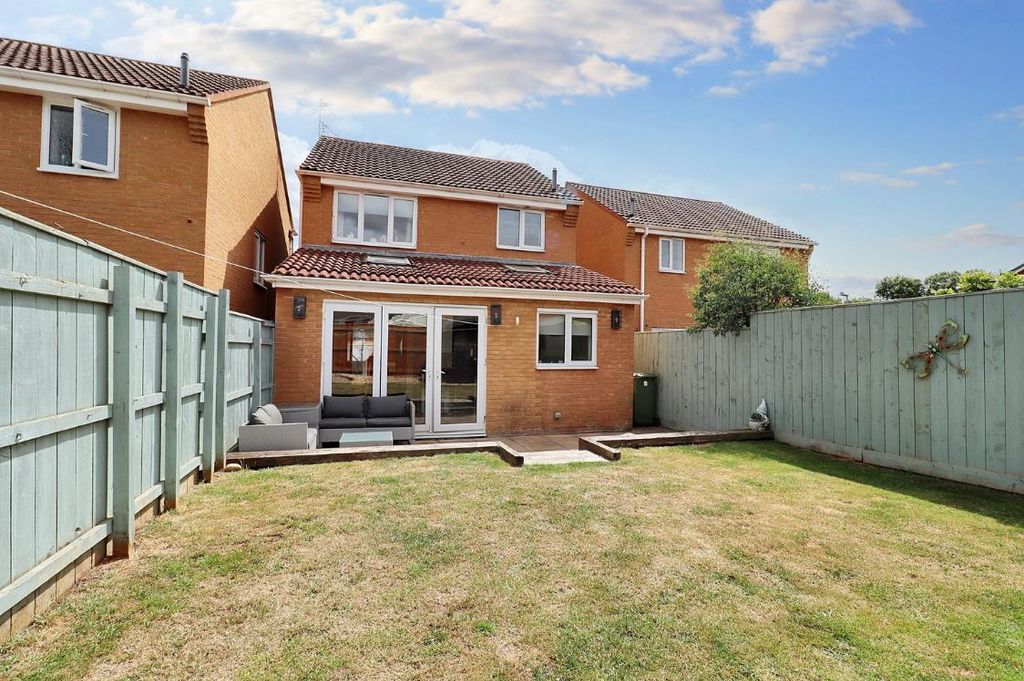 Property photo 2 of 25
