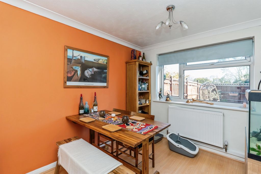 Property photo 3 of 20