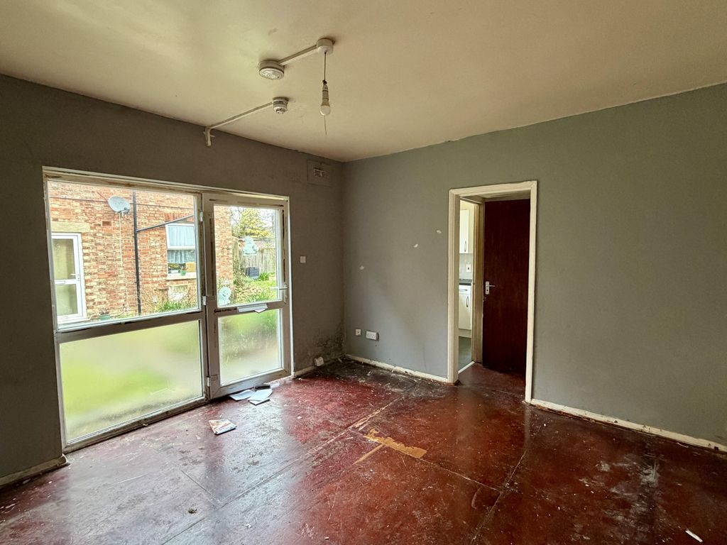 Property photo 3 of 6 Img_2780.Jpg