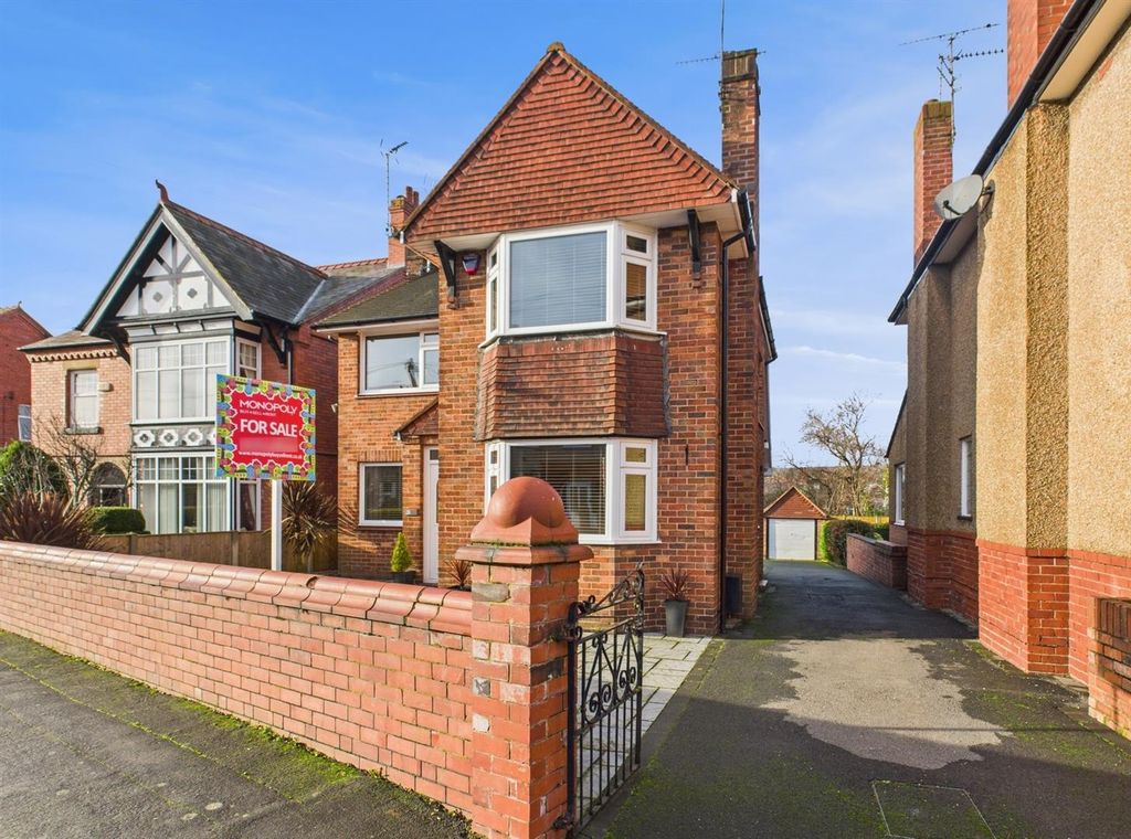 Property photo 1 of 28 Cam04439G0-Pr0195-Still005.Jpg