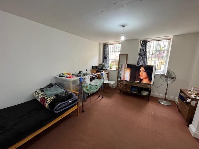 Property photo 3 of 9 Image - 7.Jpg