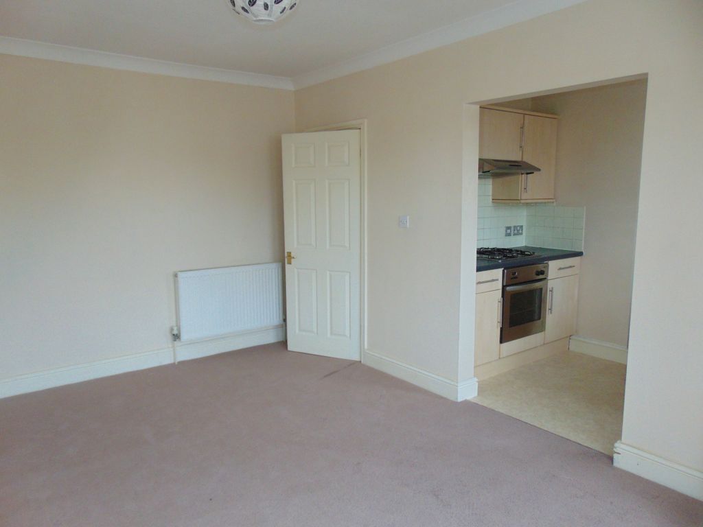 Property photo 3 of 6