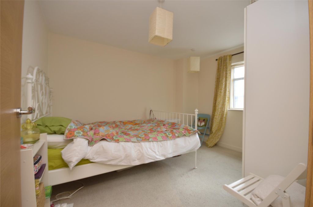 Property photo 3 of 7 Bedroom