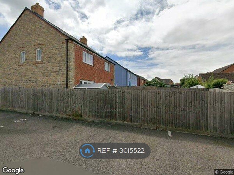 Property photo 1 of 1