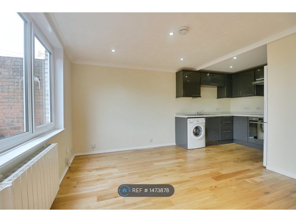 Property photo 2 of 14 Lounge And Kitchen Section