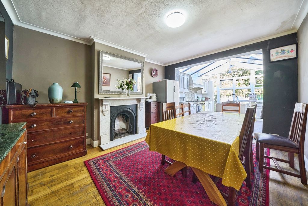 Property photo 3 of 21 Pbox-Img.Jpg