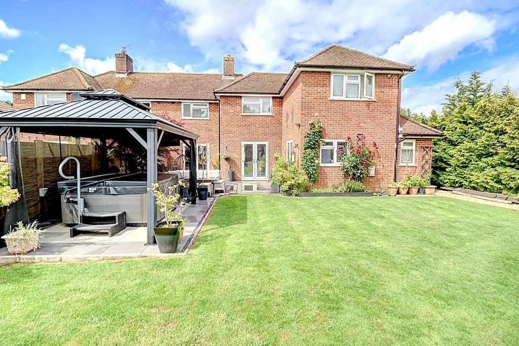 Property photo 1 of 21 Picture No. 19