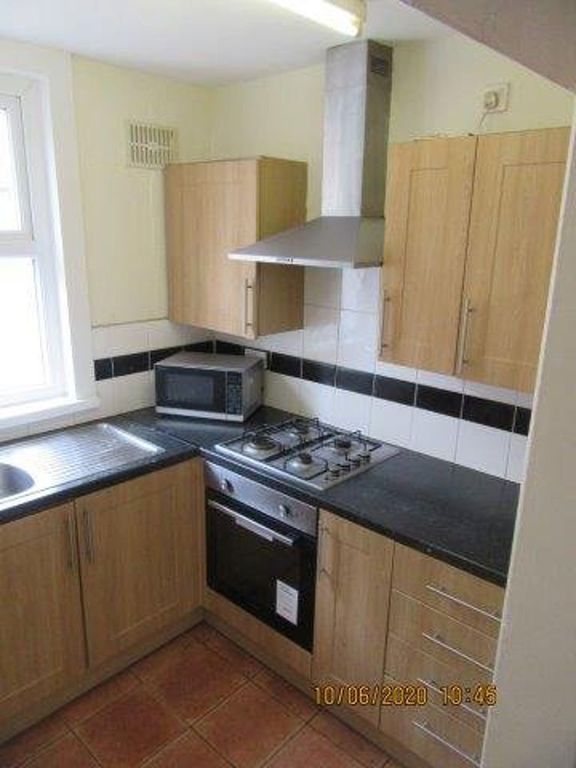 Property photo 2 of 6