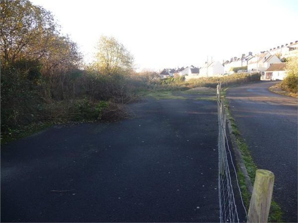 Property photo 2 of 4 W2000-R0 (1).Jpg