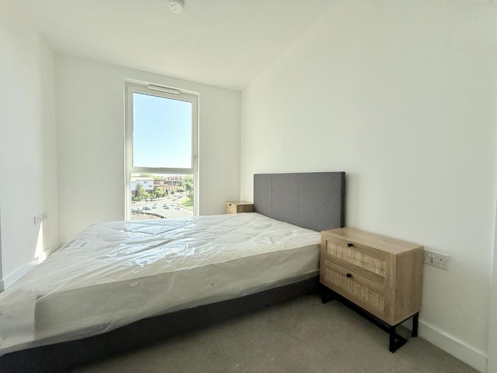 Property photo 3 of 5 3
