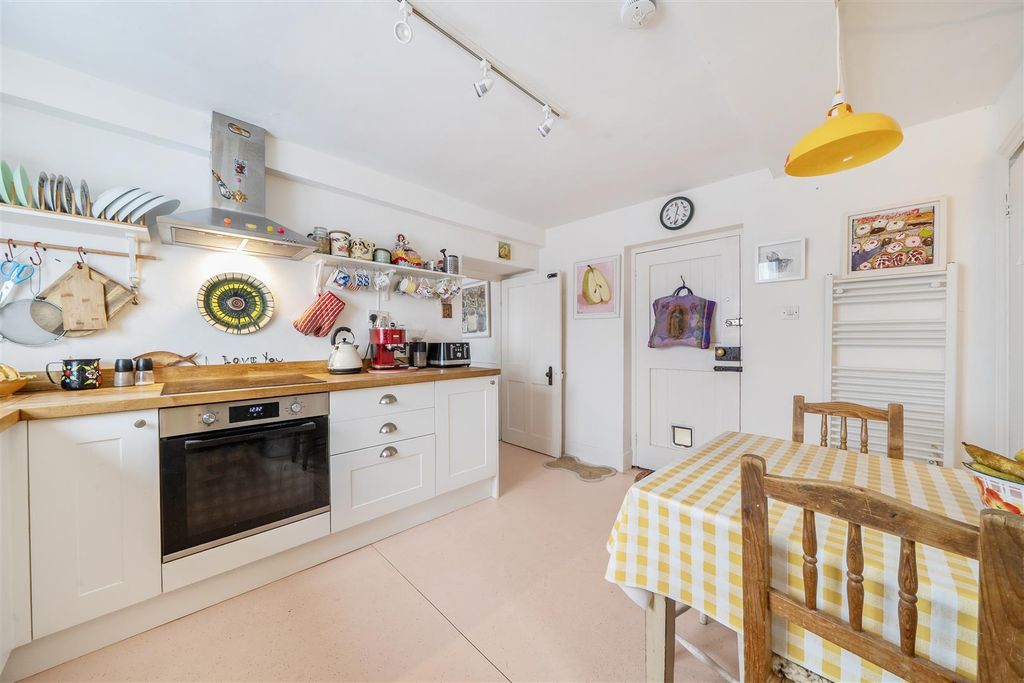 Property photo 3 of 19 1535998 (18).Jpg