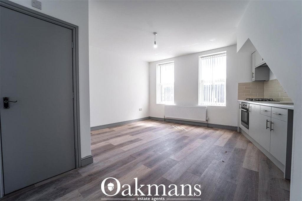 Property photo 2 of 11 Picture No. 02