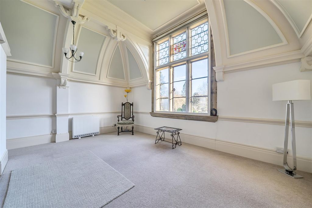 Property photo 3 of 20 1409328-13-69836B5Eb9d7F.Jpg