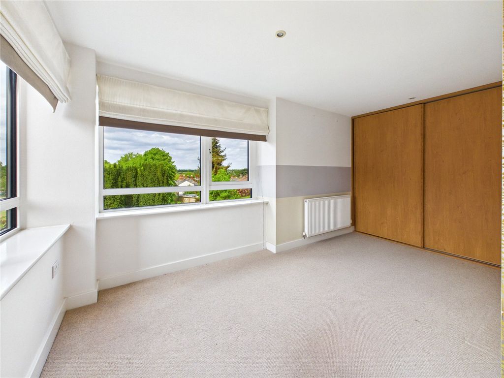 Additional image 7 of 3 bed flat for saleCastle Road, Colchester, Essex CO1