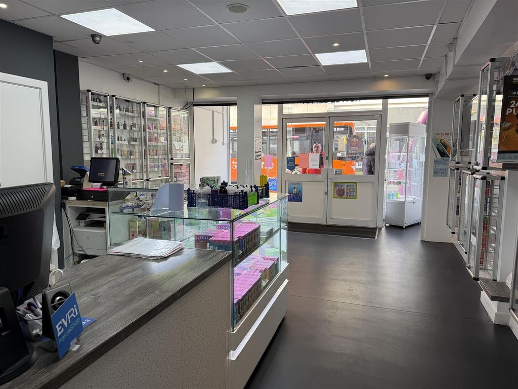 Property photo 3 of 6