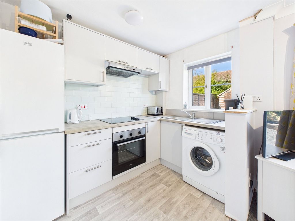 Property photo 3 of 10 Picture No. 04
