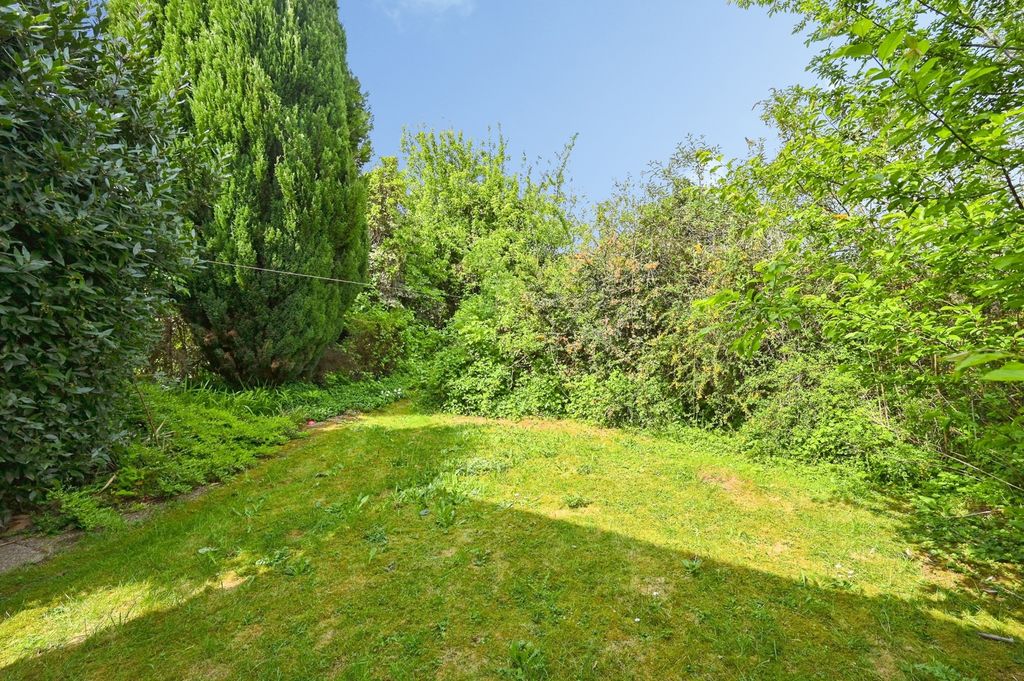 Property photo 3 of 19 Pbox-Img.Jpg