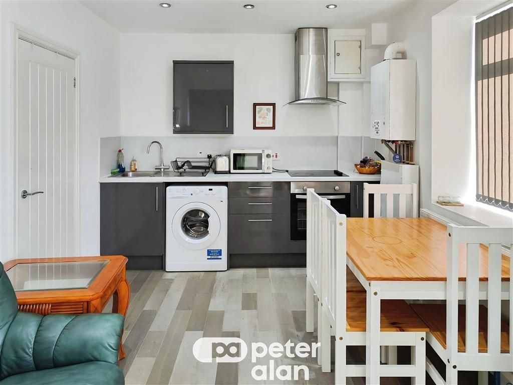 Property photo 1 of 9 Bedroom 4