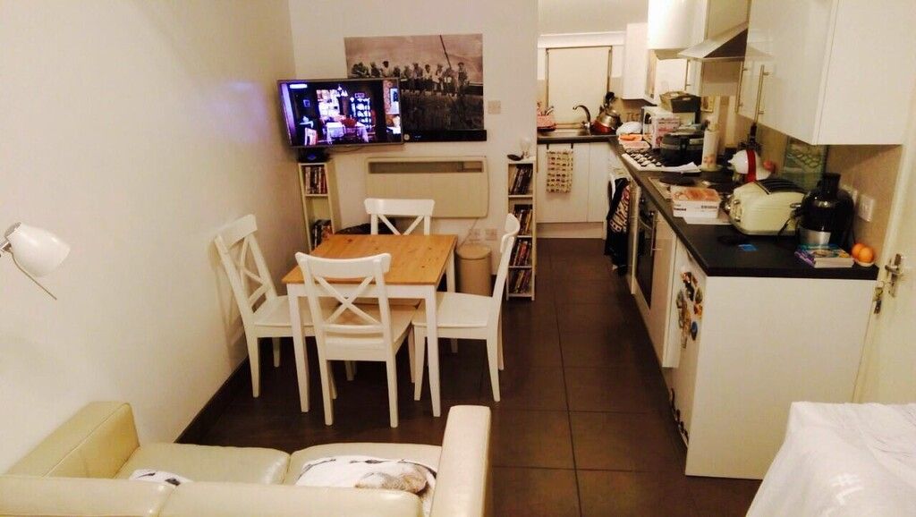 Property photo 1 of 4 22E3603713557d8Fc685