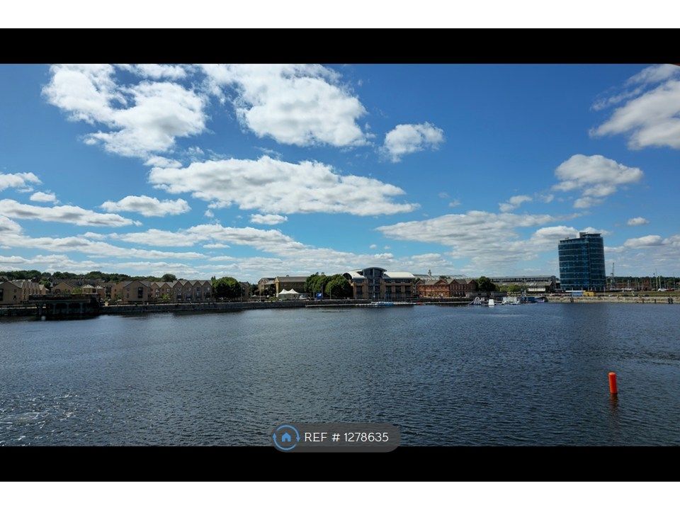 Property photo 1 of 10 Amazing Water Views