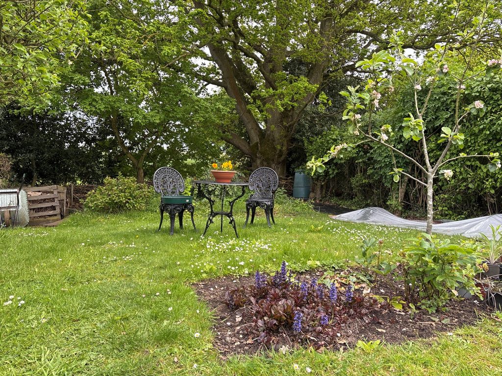 Property photo 3 of 23