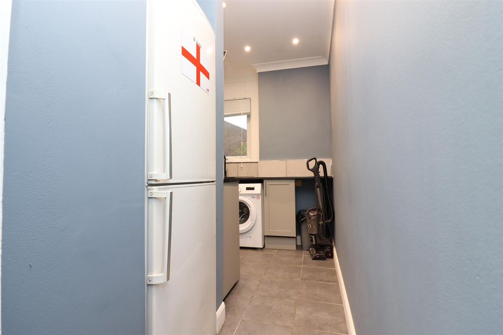 Property photo 3 of 10 Img_1198.Jpg