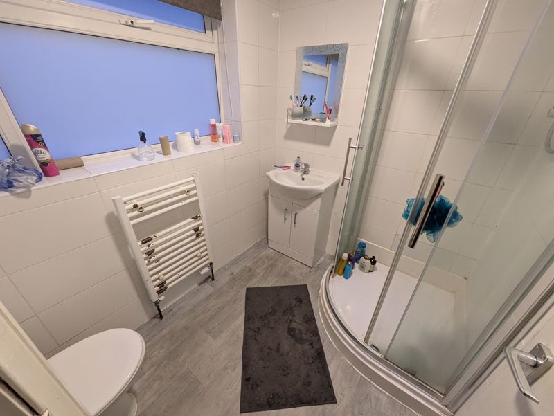 Property photo 2 of 11 Photo 9