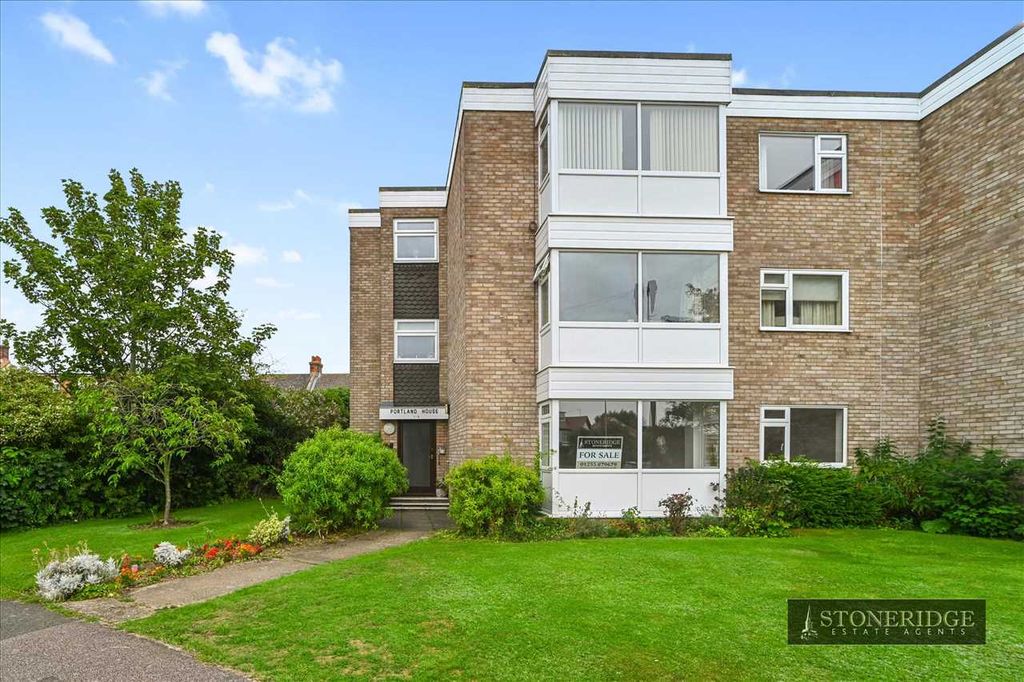 Property photo 1 of 17 Main Picture