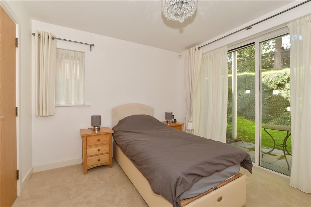 Property photo 3 of 9 Bedroom 1