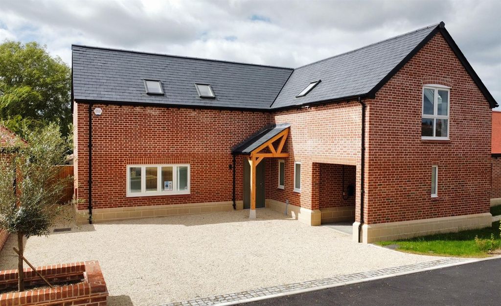 Property photo 1 of 17 Lodge Front.Jpg