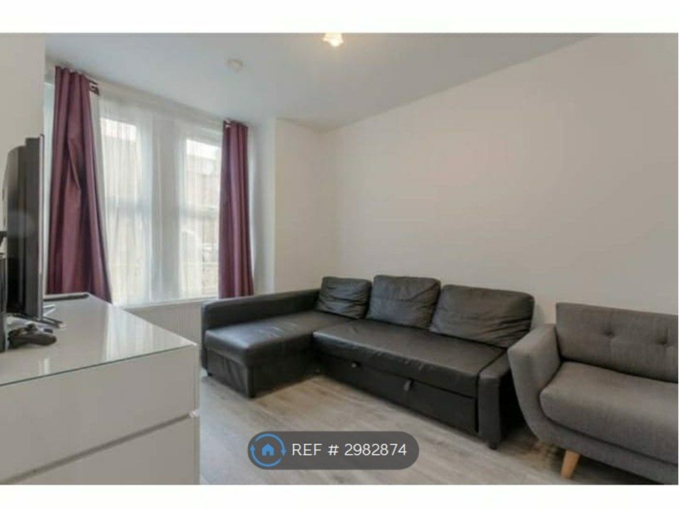Property photo 2 of 19