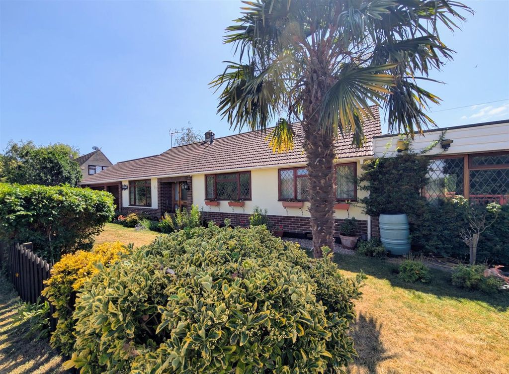 Property photo 1 of 22