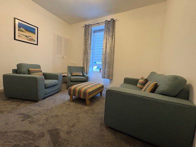 Property photo 2 of 8 Photo 2