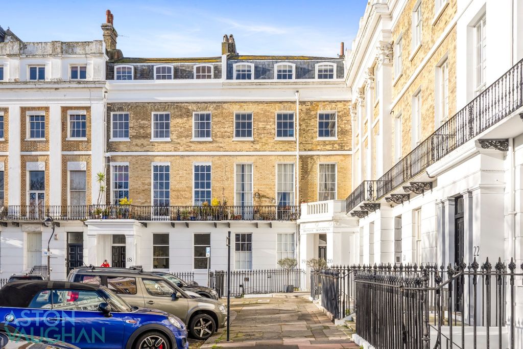 Property photo 2 of 25 4791951