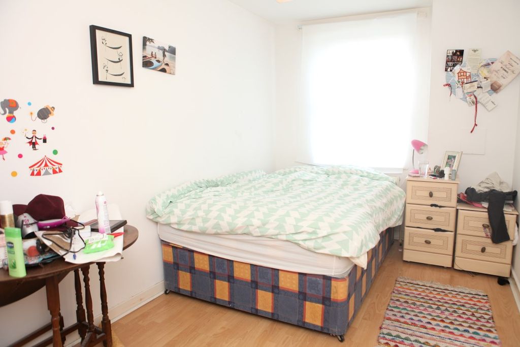Property photo 3 of 5