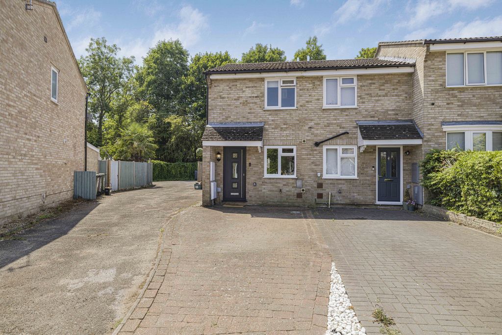 Property photo 1 of 12